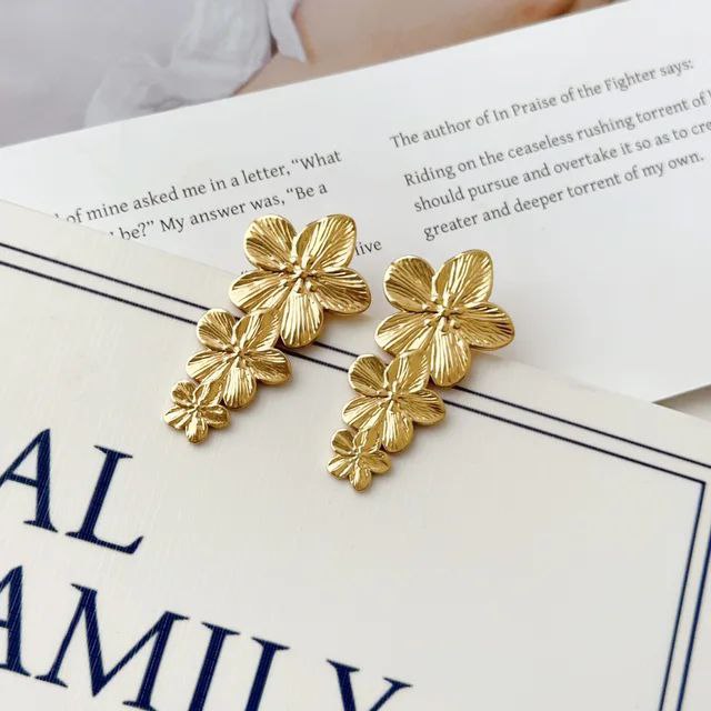 40407 gold plated Earrings