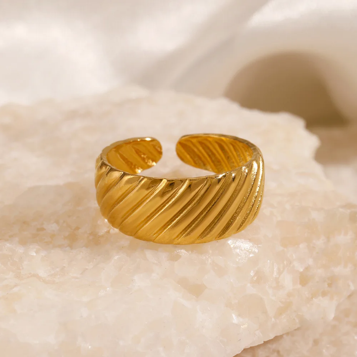 50562 Gold Plated Ring