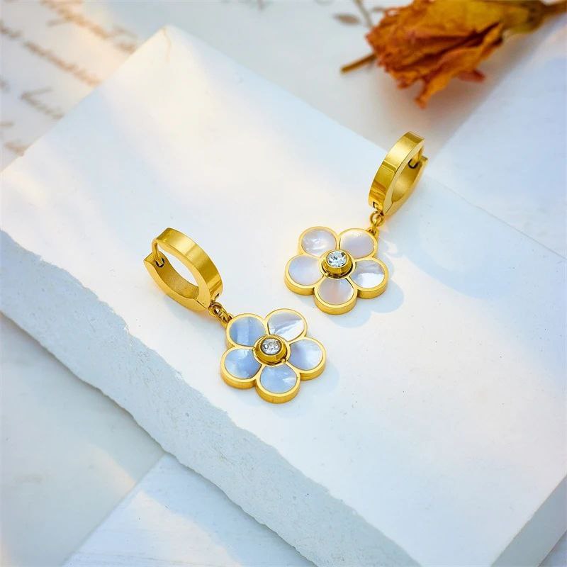 40394 gold plated Earrings