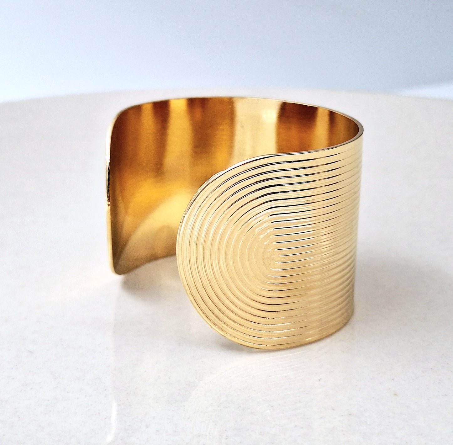 20225 Gold Plated Bangle