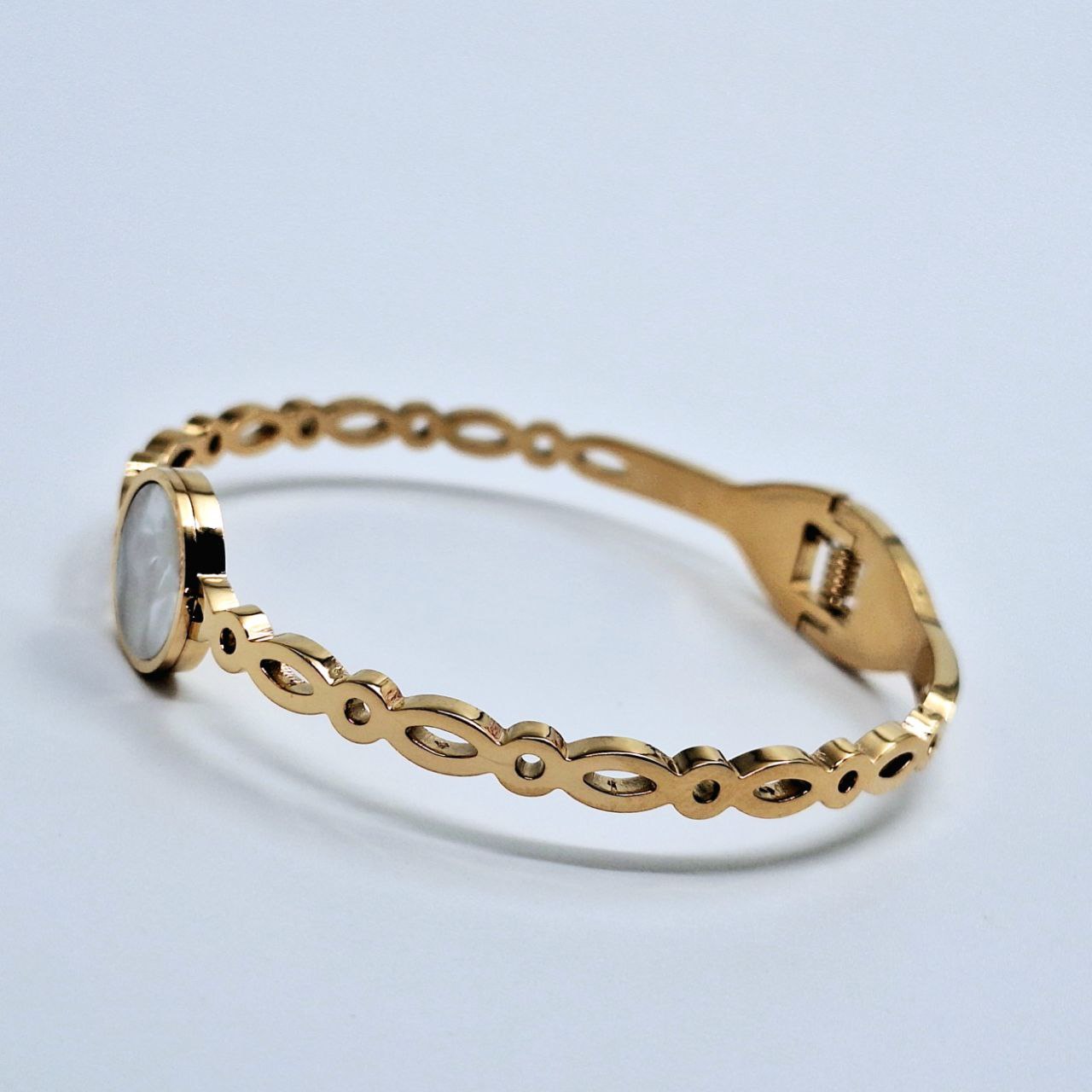 20243 Gold Plated Bangle