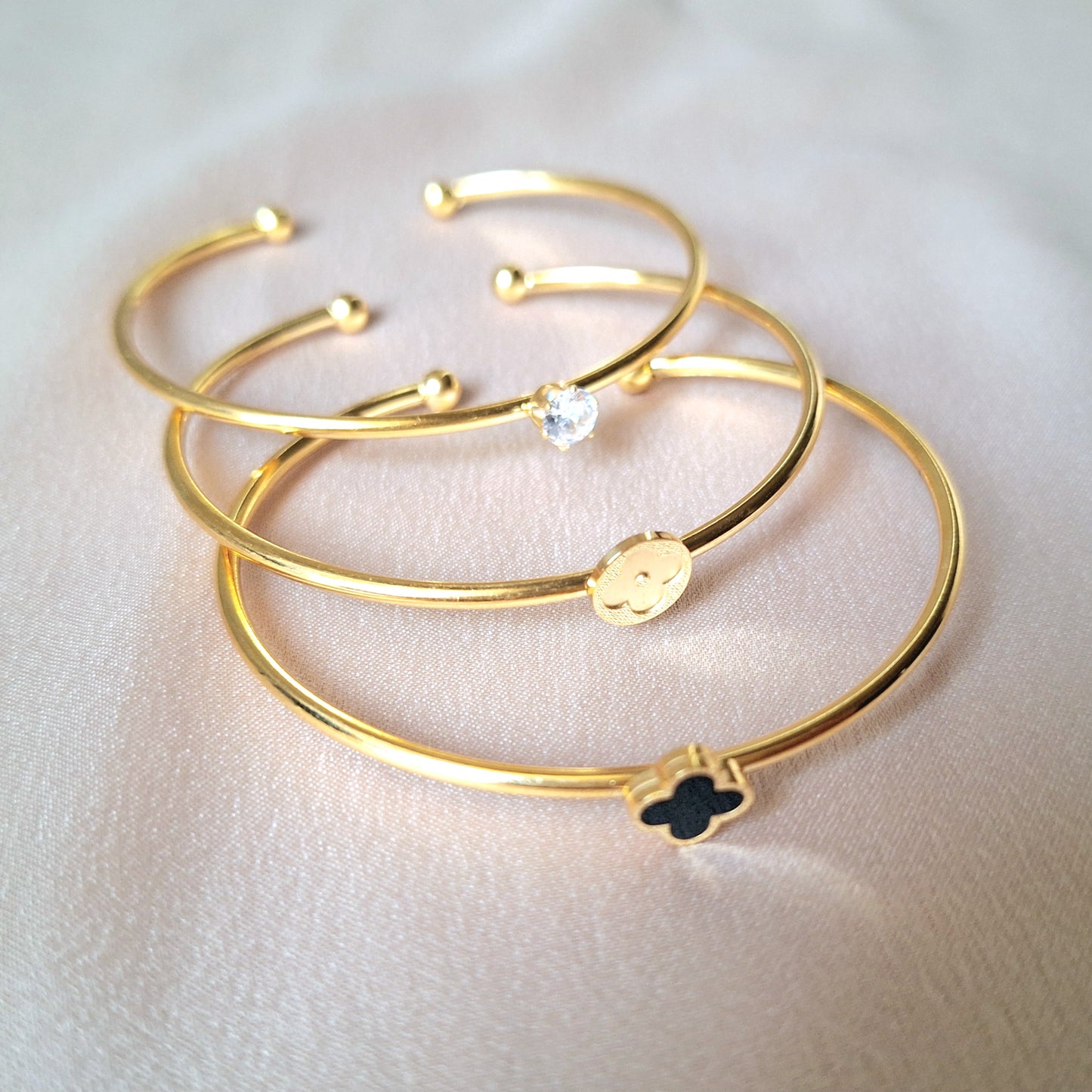 20182 Gold Plated Bangle Set