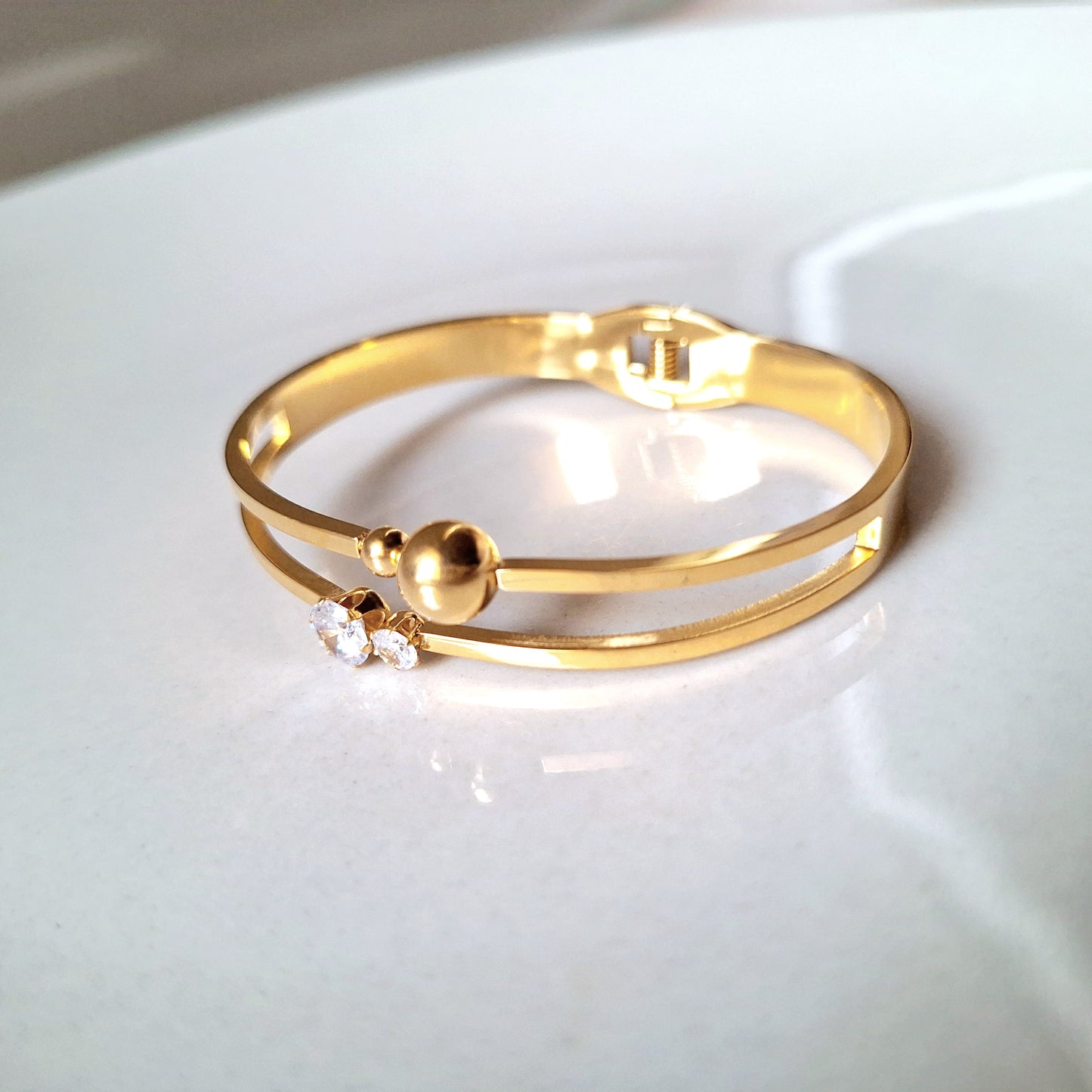 20164 Gold Plated Bangle