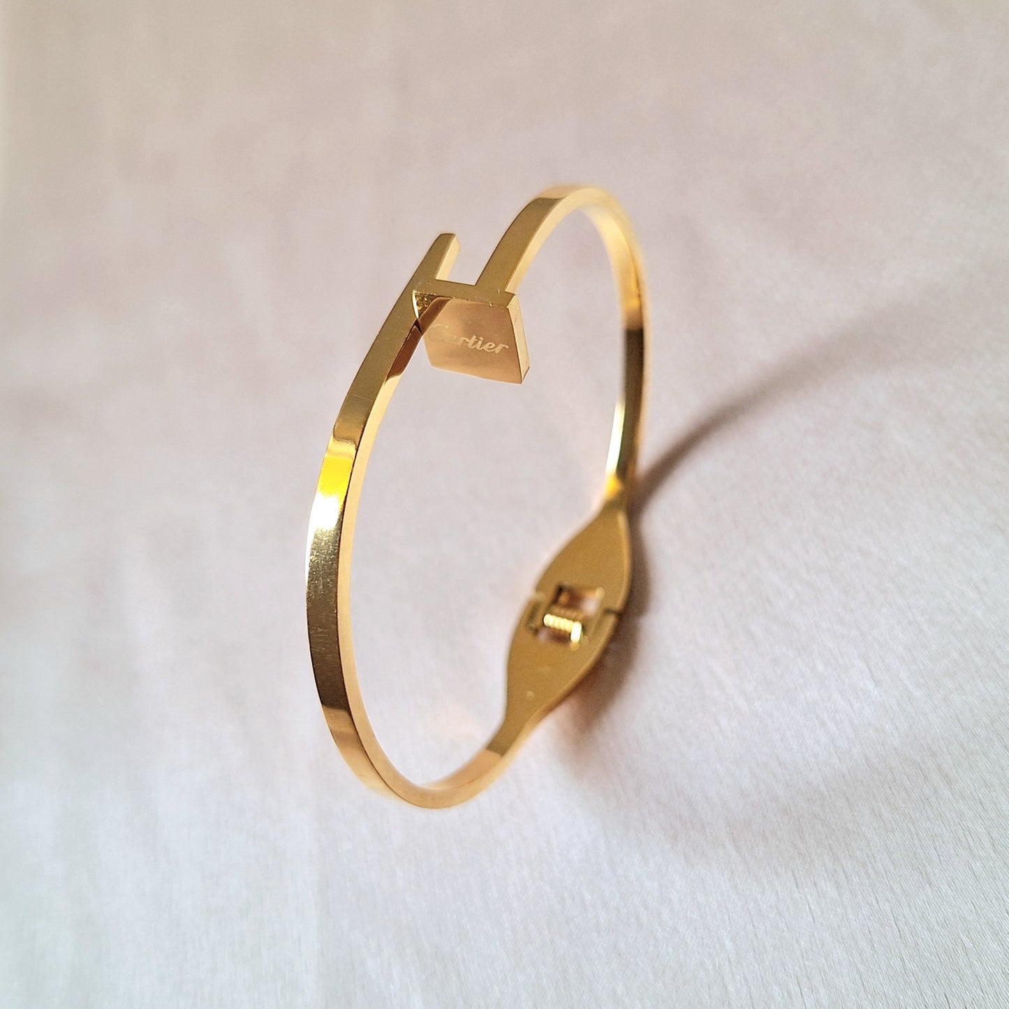 20165 Gold Plated Bangle