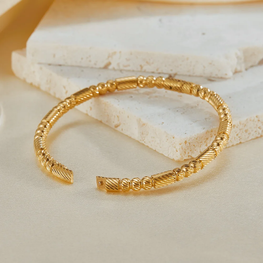 20357 Gold Plated Bangle