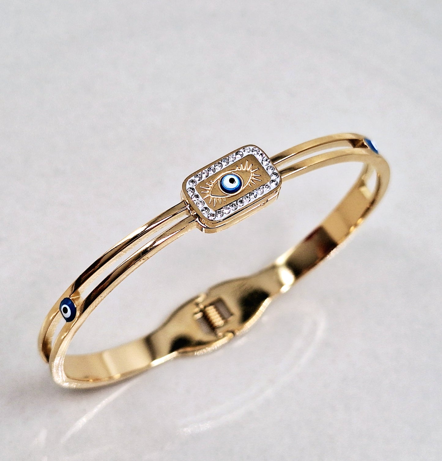 20185 Gold Plated Bangle