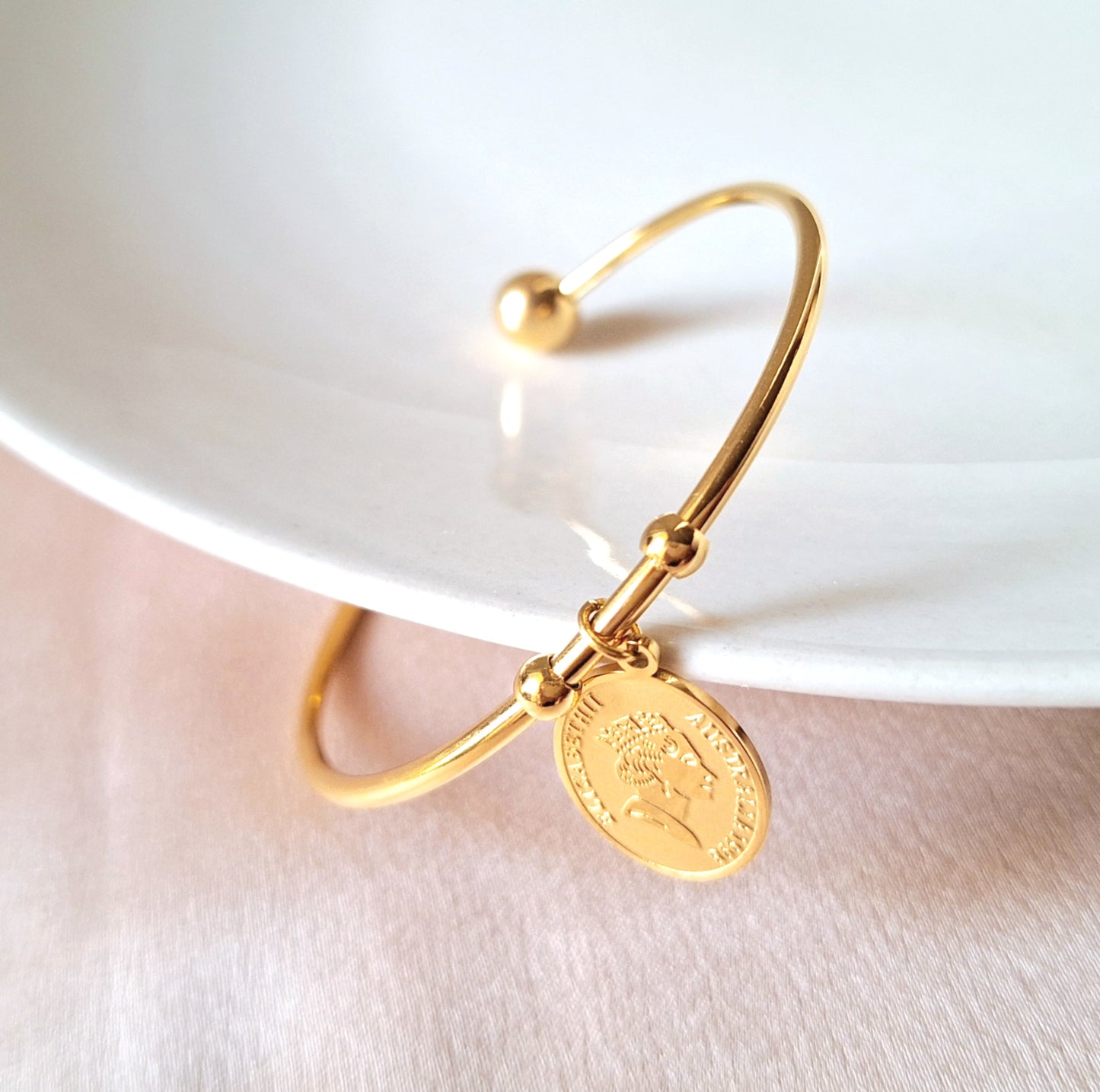 20181 Gold Plated Bangle