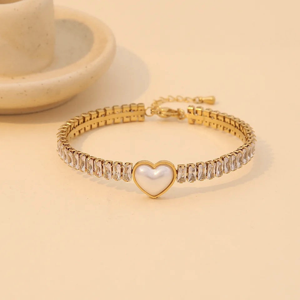 20226 Gold Plated Bangle