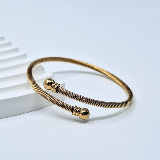 20295 Gold Plated Bangle